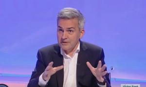 不在诺坎普进行主场首秀！丰特批评巴萨高层：这是欺骗！要诚实