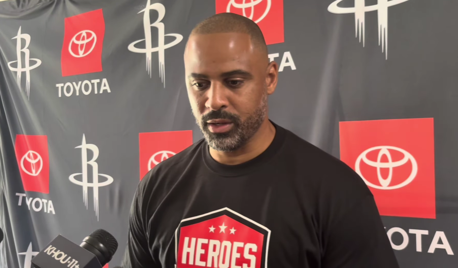 mk体育-乌度卡：杜兰特领导能力被低估 最后一个首发要等训练营后再确定