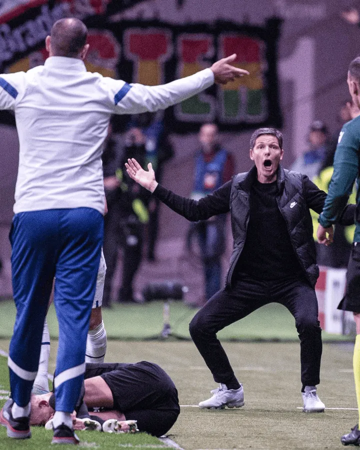 mk体育APP-格拉斯纳此前两次与图多尔交手全胜，曾率法兰克福双杀马赛