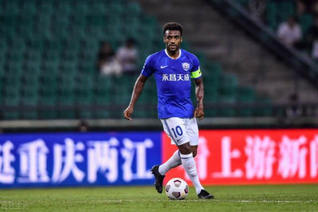 mk体育下载-只剩情怀？穆里奇整场碌碌无为 还能回广州致意吗？